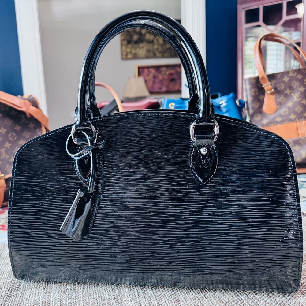 Louis Vuitton Black electric epi leather pont neuf Satchel